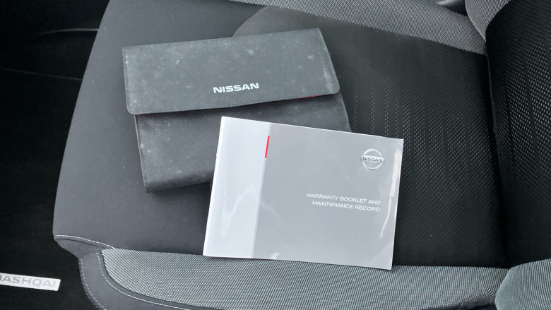 Nissan Qashqai 1.2 DiG-T N-Connecta 5dr Petrol Hatchback